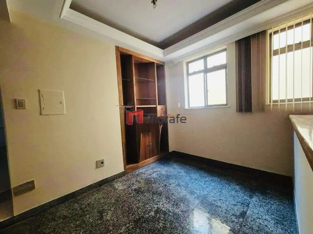 Casa, Itapoã, 5 Quartos, 2 Vagas, 1 Suíte