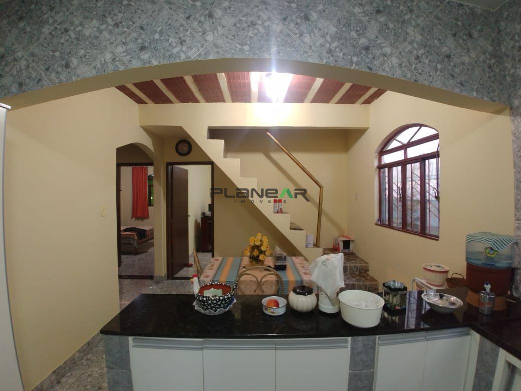 Casa, São Pedro, 5 Quartos, 2 Vagas, 1 Suíte