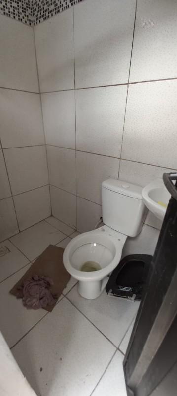 Galpão, Caiçaras, 0 Quarto, 0 Vaga