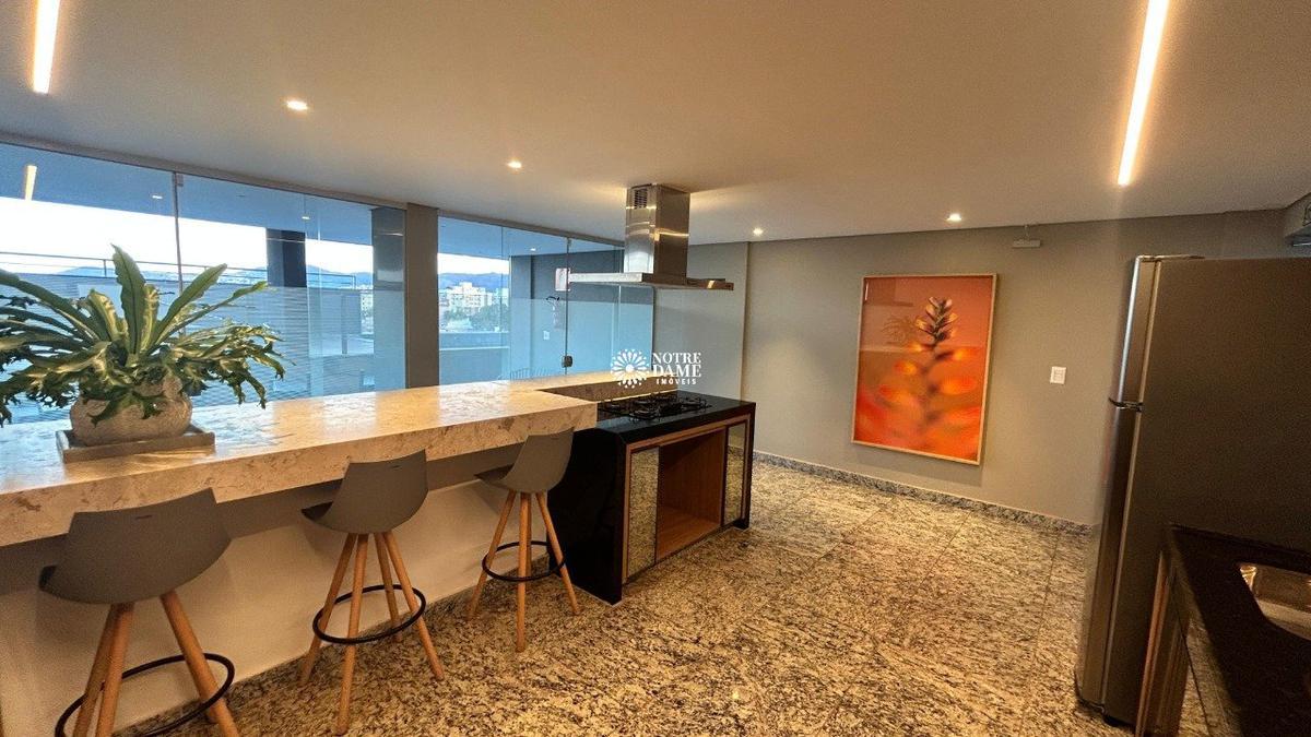 Apartamento, Sagrada Família, 3 Quartos, 2 Vagas, 1 Suíte