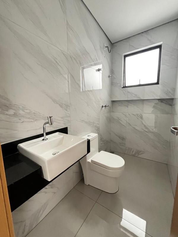 Casa, Europa, 3 Quartos, 3 Vagas, 1 Suíte