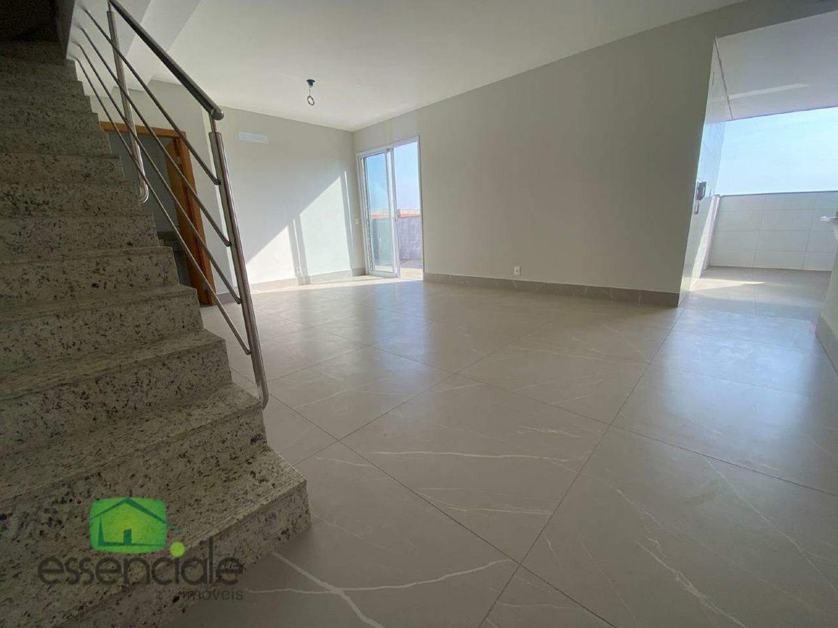 Cobertura, Fonte Grande, 3 Quartos, 2 Vagas, 1 Suíte