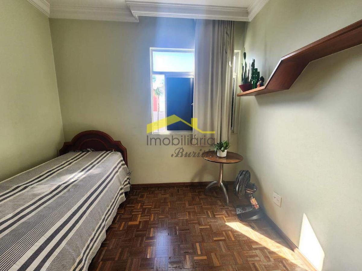 Apartamento, Estoril, 3 Quartos, 2 Vagas, 1 Suíte