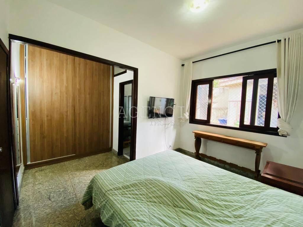 Casa, Bandeirantes (pampulha), 5 Quartos, 0 Vaga, 4 Suítes