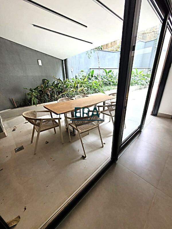 Apartamento, Luxemburgo, 3 Quartos, 2 Vagas, 2 Suítes