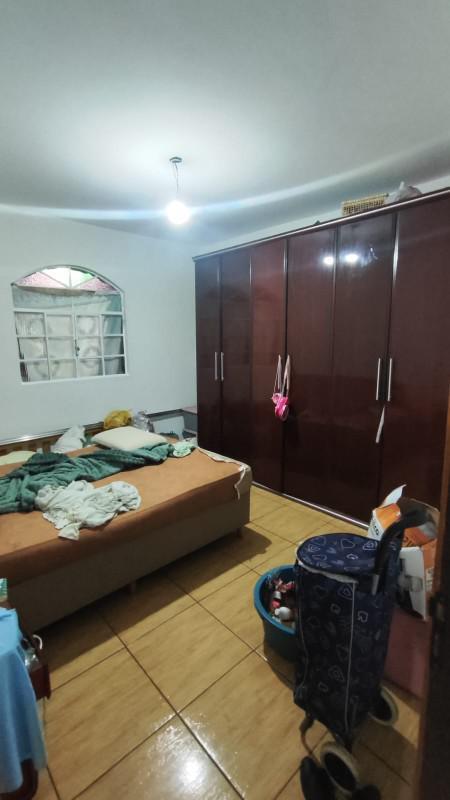 Casa, Santa Terezinha, 3 Quartos, 6 Vagas, 1 Suíte