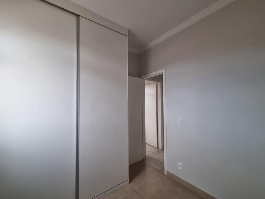 Apartamento, Jardim Riacho das Pedras, 3 Quartos, 1 Vaga