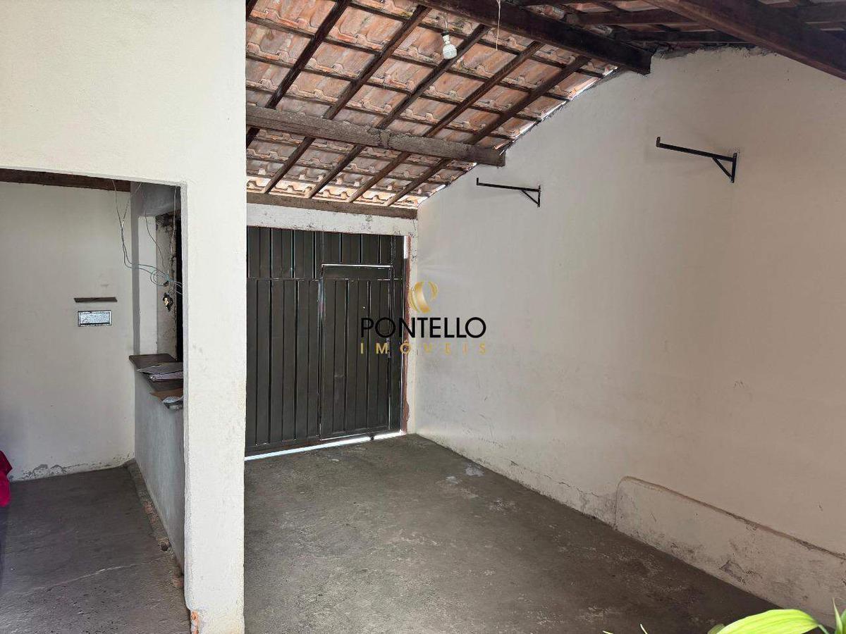 Casa, Indústrias, 2 Quartos, 1 Vaga