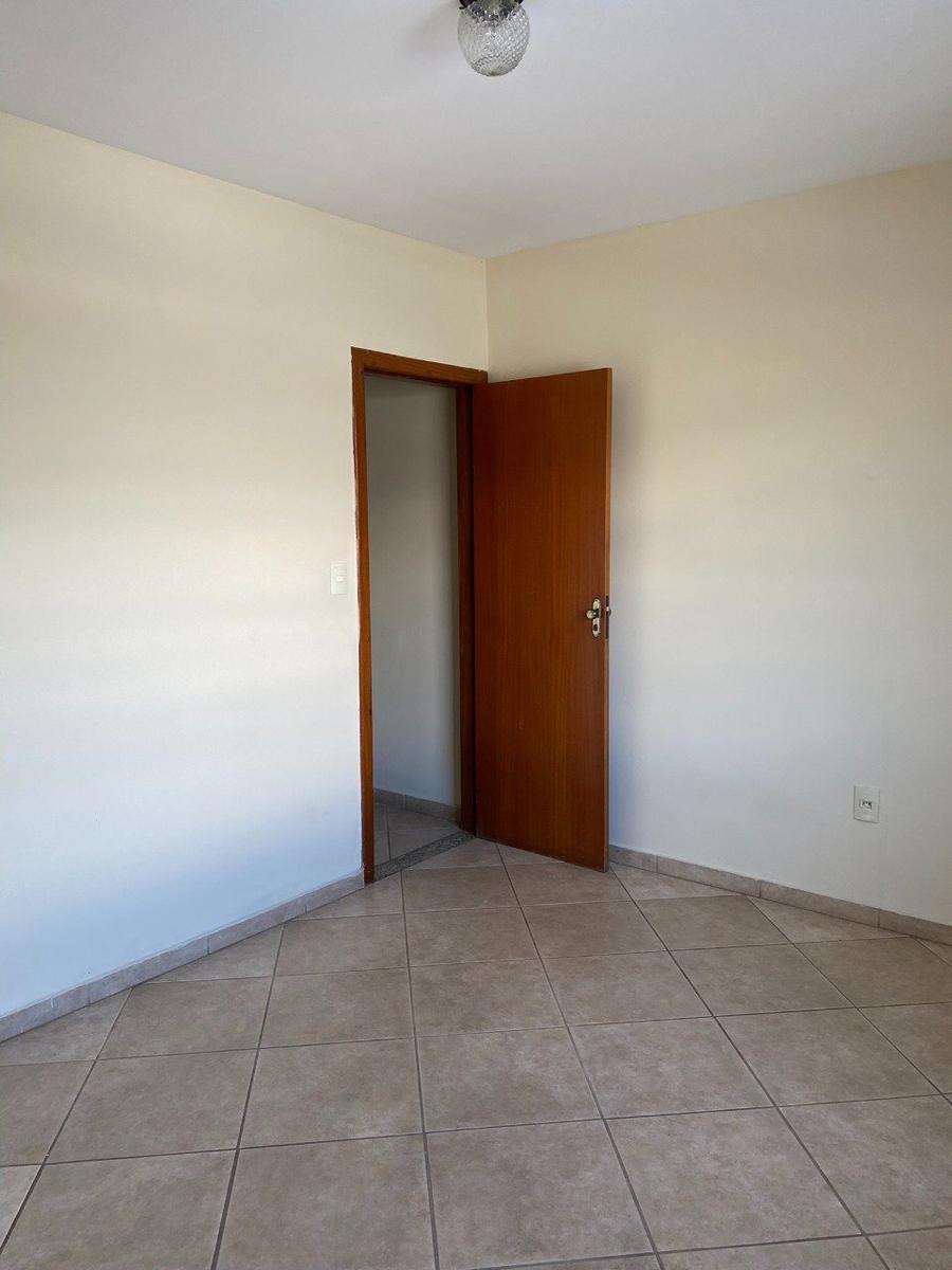 Apartamento, Santa Cruz, 2 Quartos, 1 Vaga