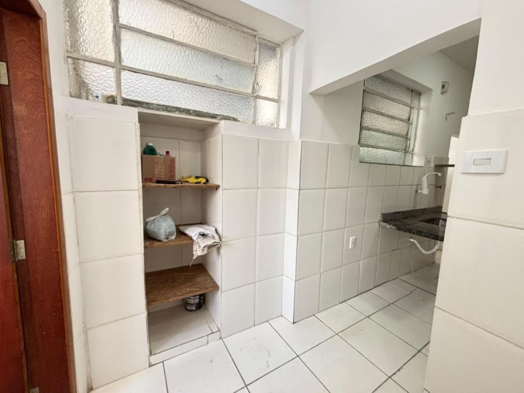 Apartamento, Sagrada Família, 2 Quartos, 1 Vaga