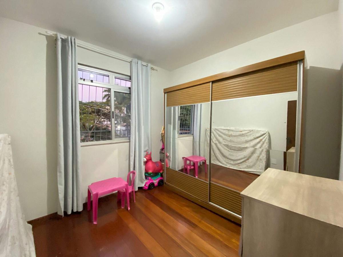 Apartamento, Castelo, 3 Quartos, 5 Vagas, 1 Suíte