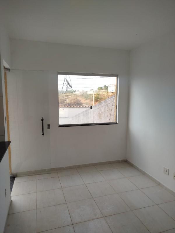 Casa, Recanto Verde, 2 Quartos, 4 Vagas