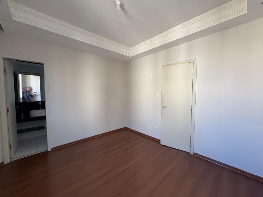 Apartamento, Castelo, 3 Quartos, 2 Vagas, 1 Suíte