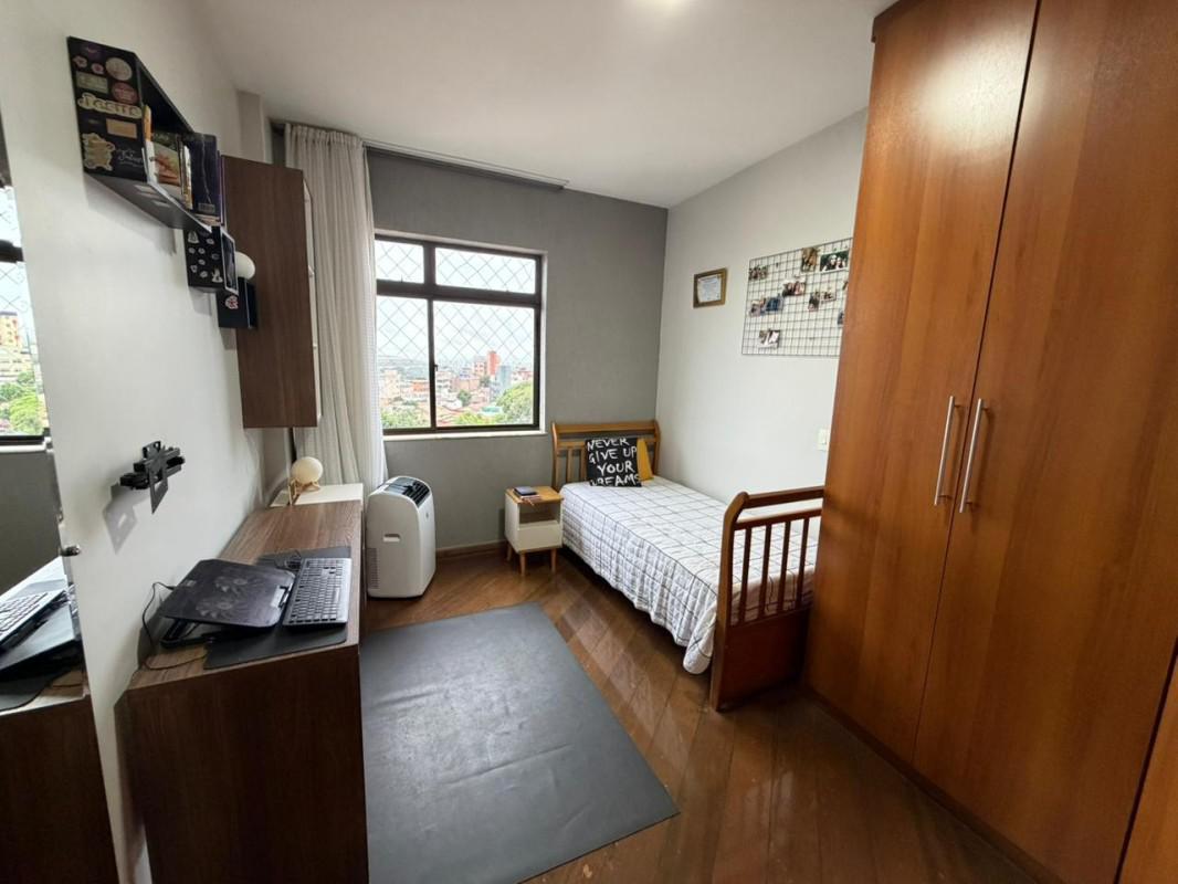 Apartamento, Ouro Preto, 4 Quartos, 2 Vagas, 1 Suíte