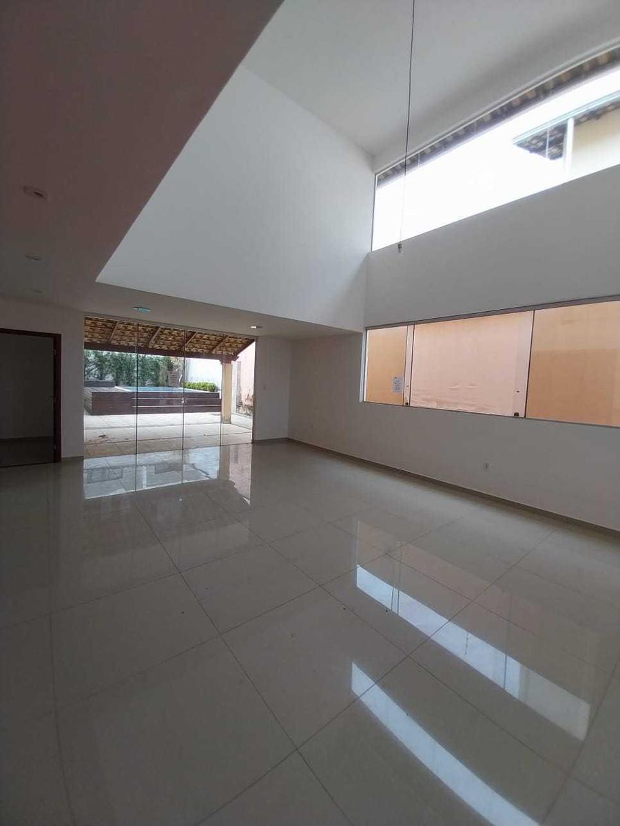 Casa, Trevo, 4 Quartos, 4 Vagas, 3 Suítes