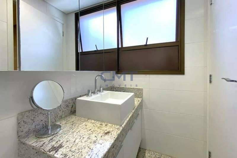 Apartamento, Funcionários, 2 Quartos, 2 Vagas, 2 Suítes