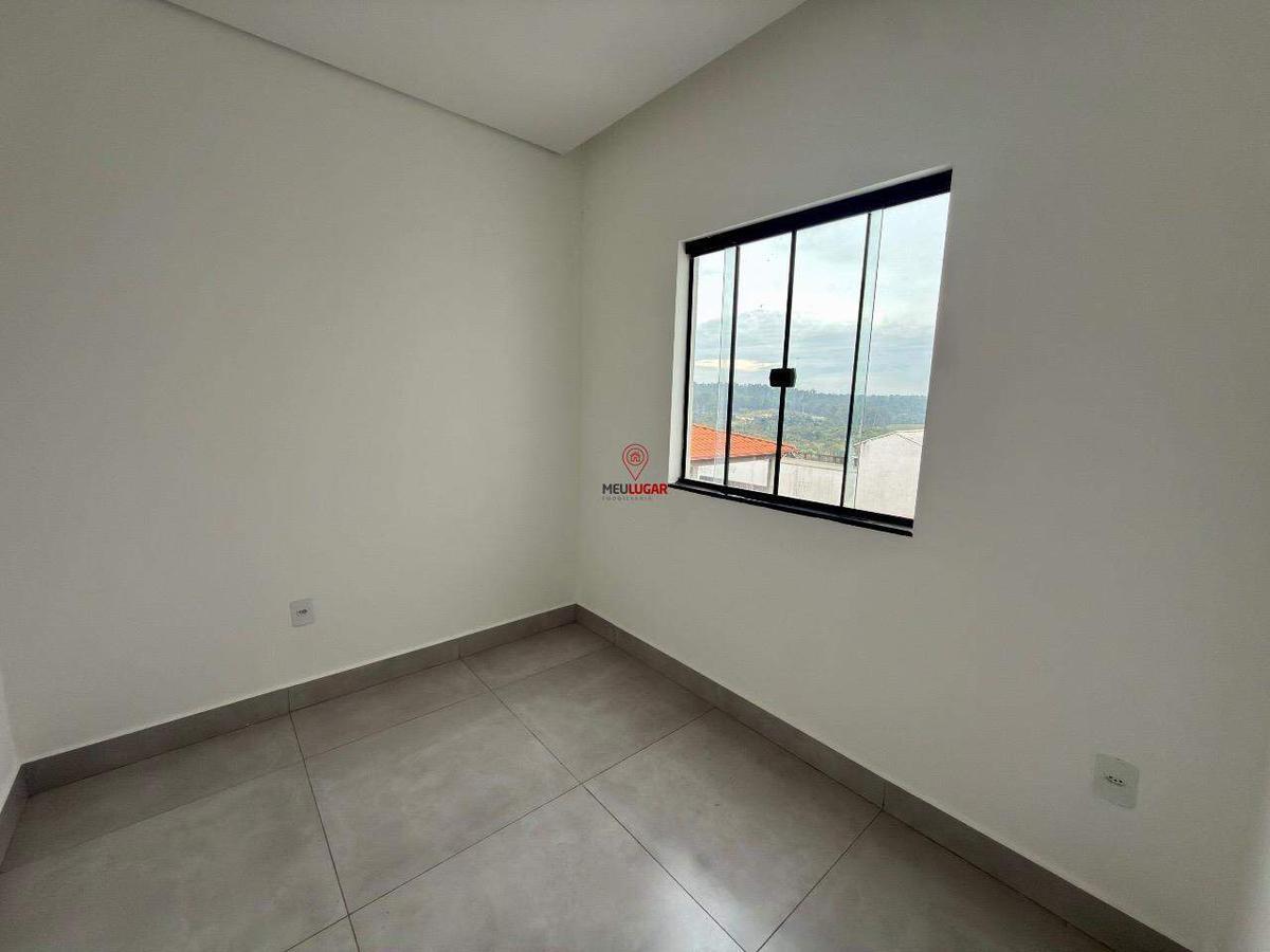 Casa, São Pedro, 2 Quartos, 2 Vagas, 1 Suíte