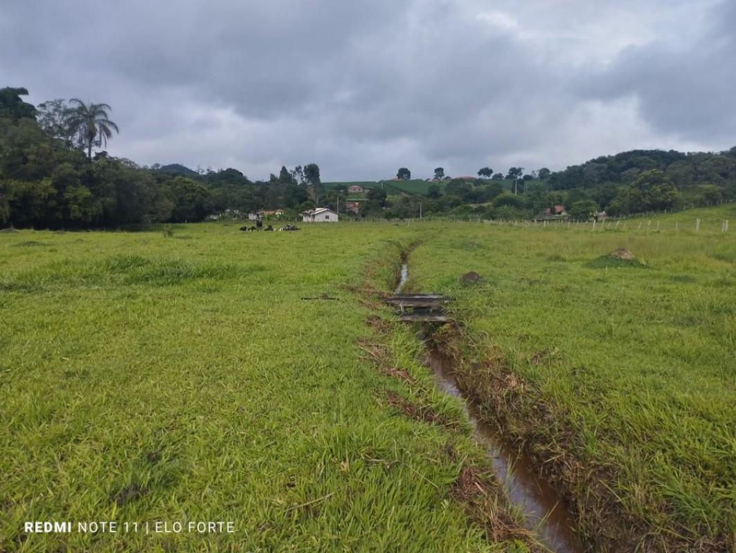 Lote, Centro, 0 Quarto, 0 Vaga