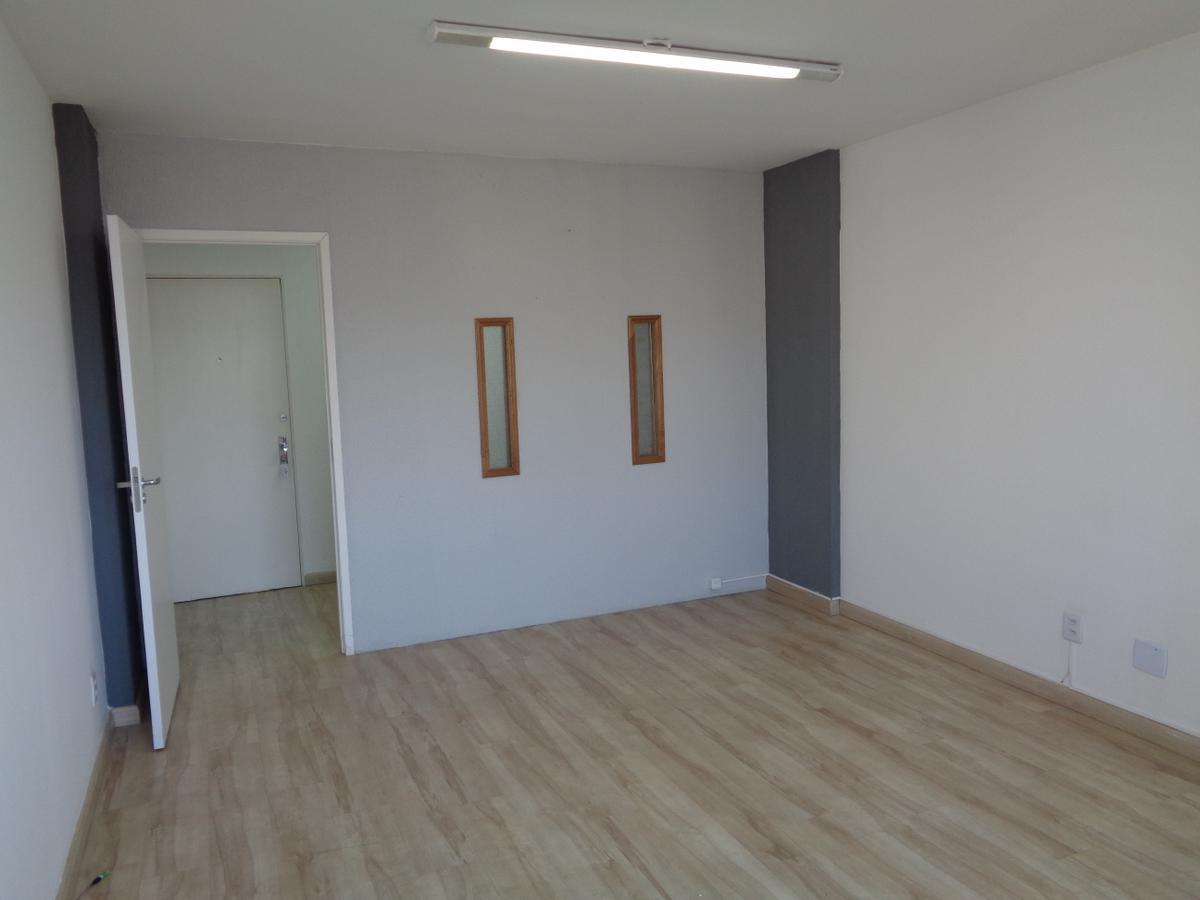 Sala, Centro