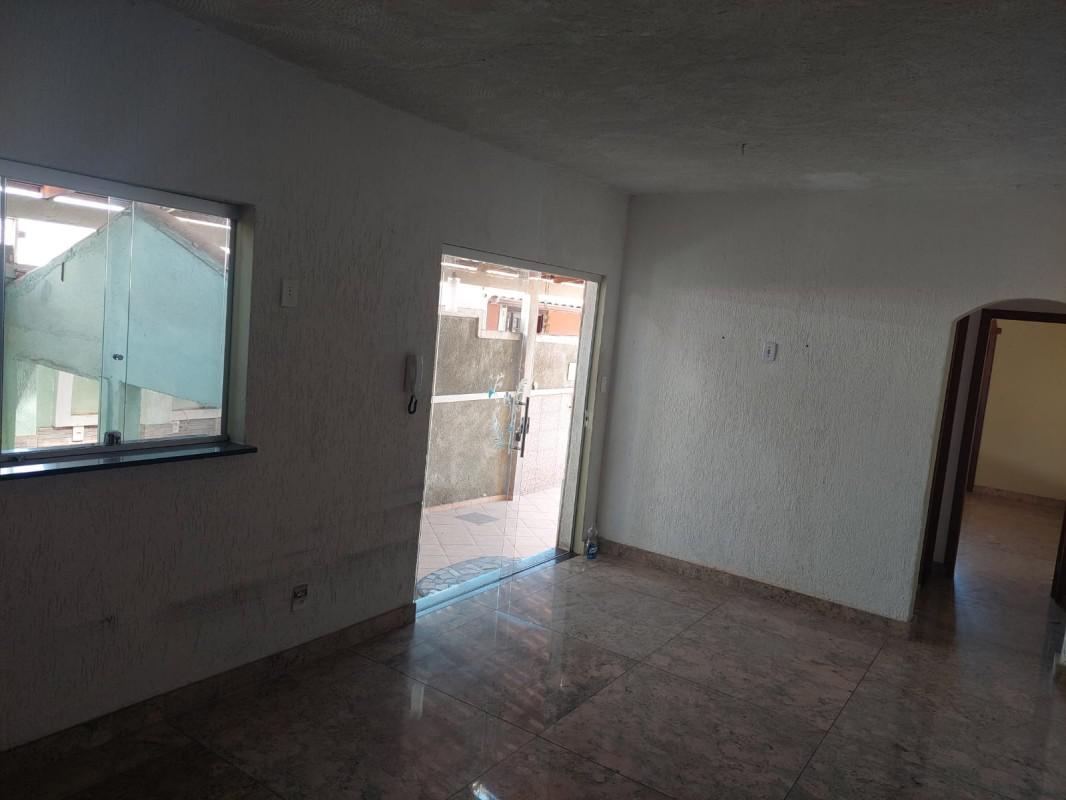 Casa, Santa Inês, 3 Quartos, 2 Vagas, 1 Suíte