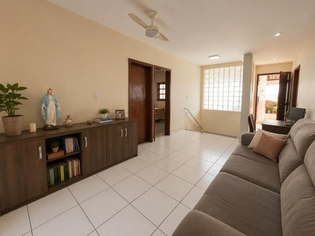 Casa, Alípio de Melo, 3 Quartos, 4 Vagas, 1 Suíte