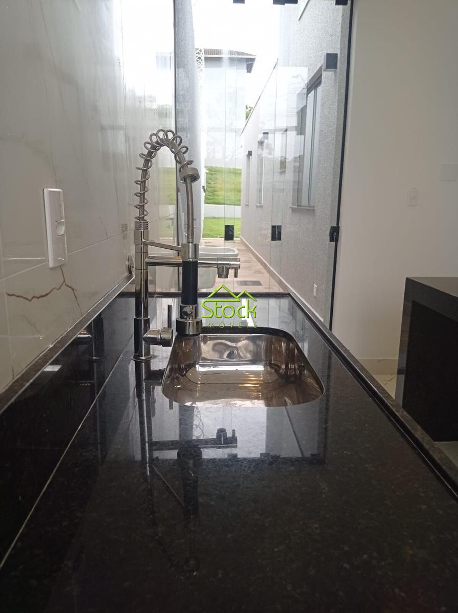 Casa, Lagoa Mansões, 3 Quartos, 3 Vagas, 1 Suíte