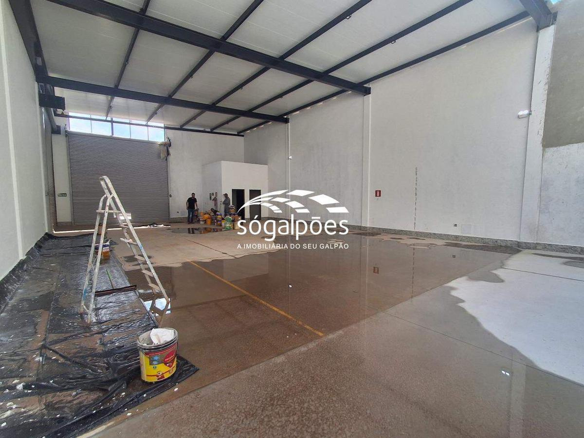 Galpão, Jardim Canadá