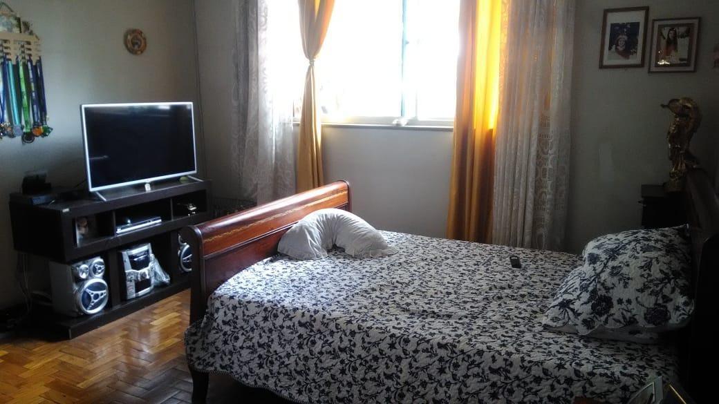 Casa, Alto Barroca, 5 Quartos, 4 Vagas, 1 Suíte