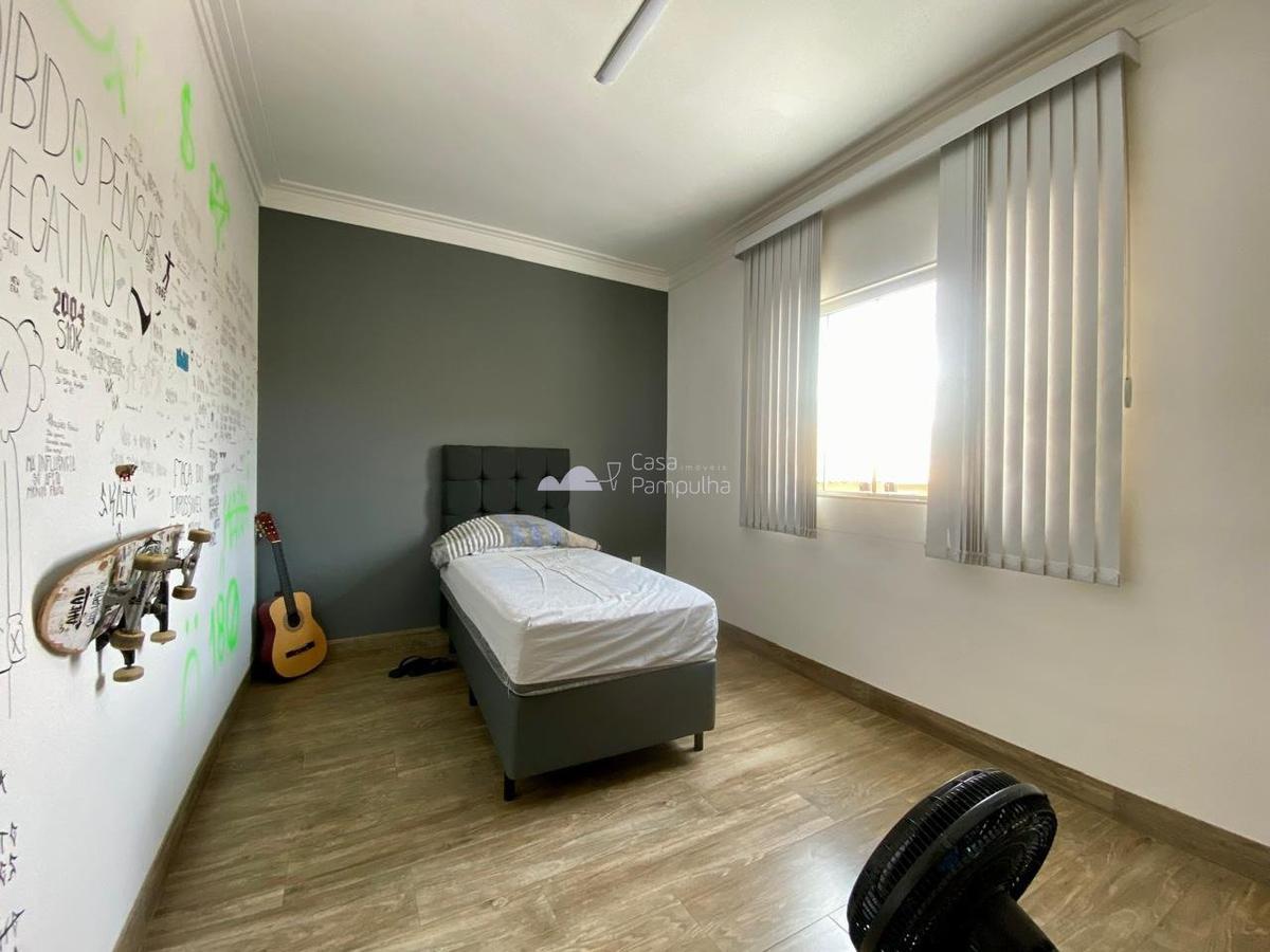 Casa, Céu Azul, 3 Quartos, 5 Vagas, 1 Suíte