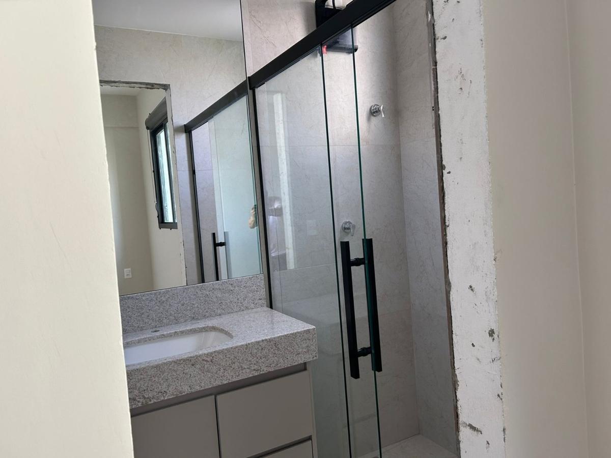 Apartamento, Serra, 2 Quartos, 2 Vagas, 1 Suíte