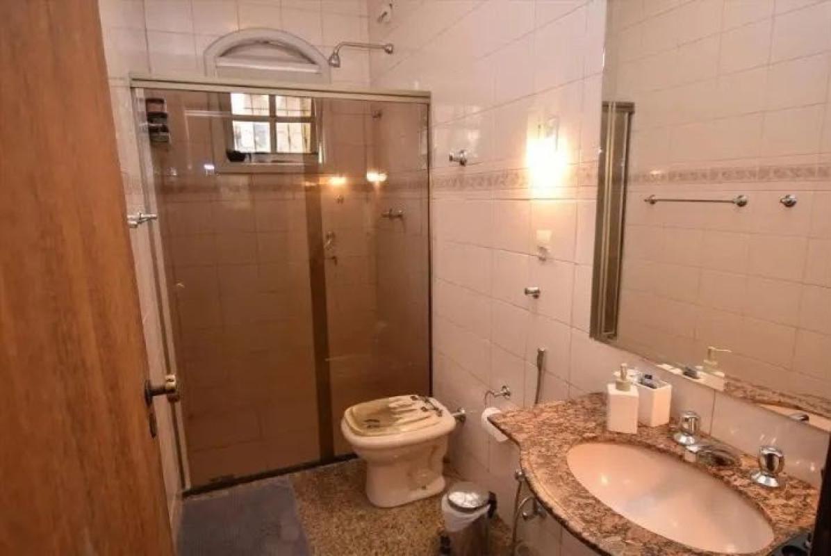 Casa, Camargos, 4 Quartos, 10 Vagas