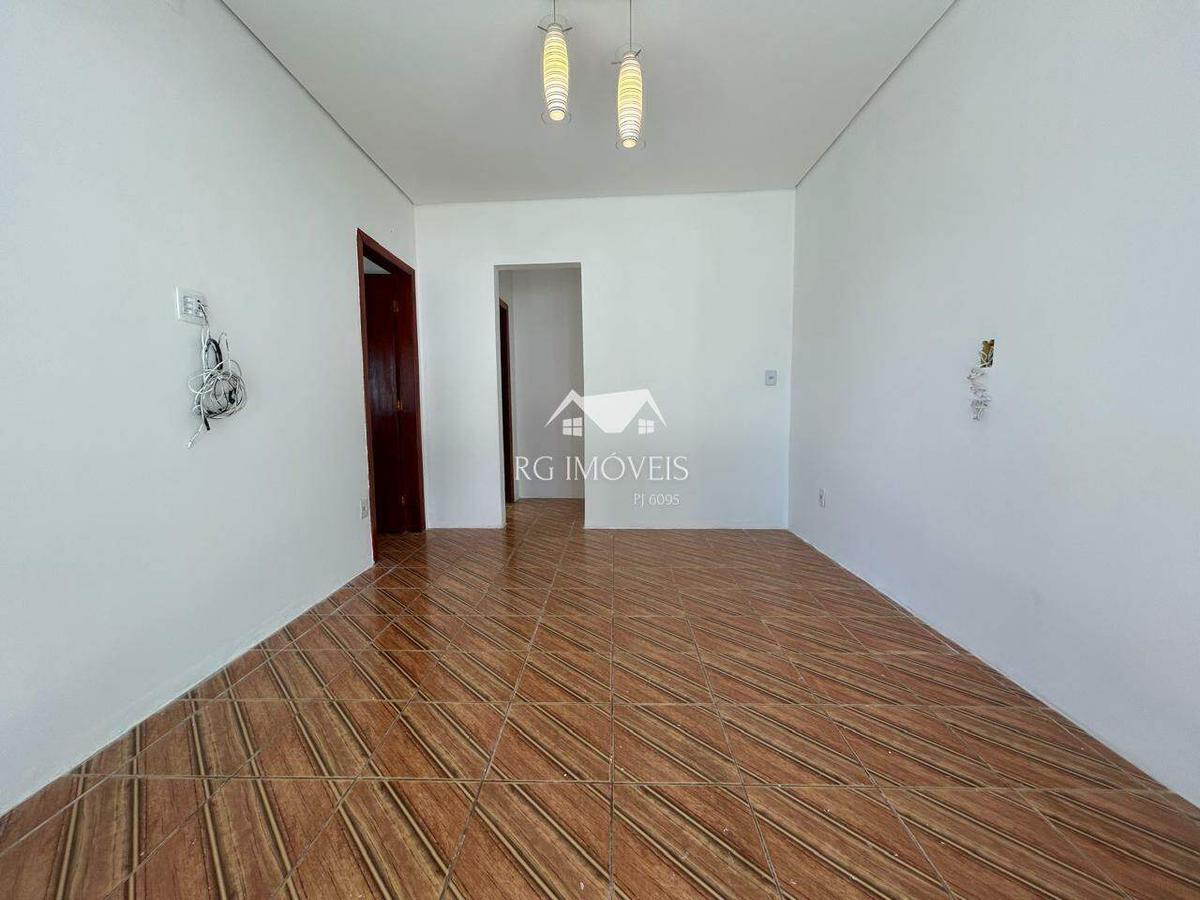 Casa, Novo Progresso, 2 Quartos, 6 Vagas