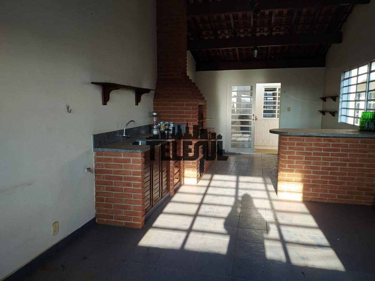 Casa, Santa Luiza, 3 Quartos, 0 Vaga