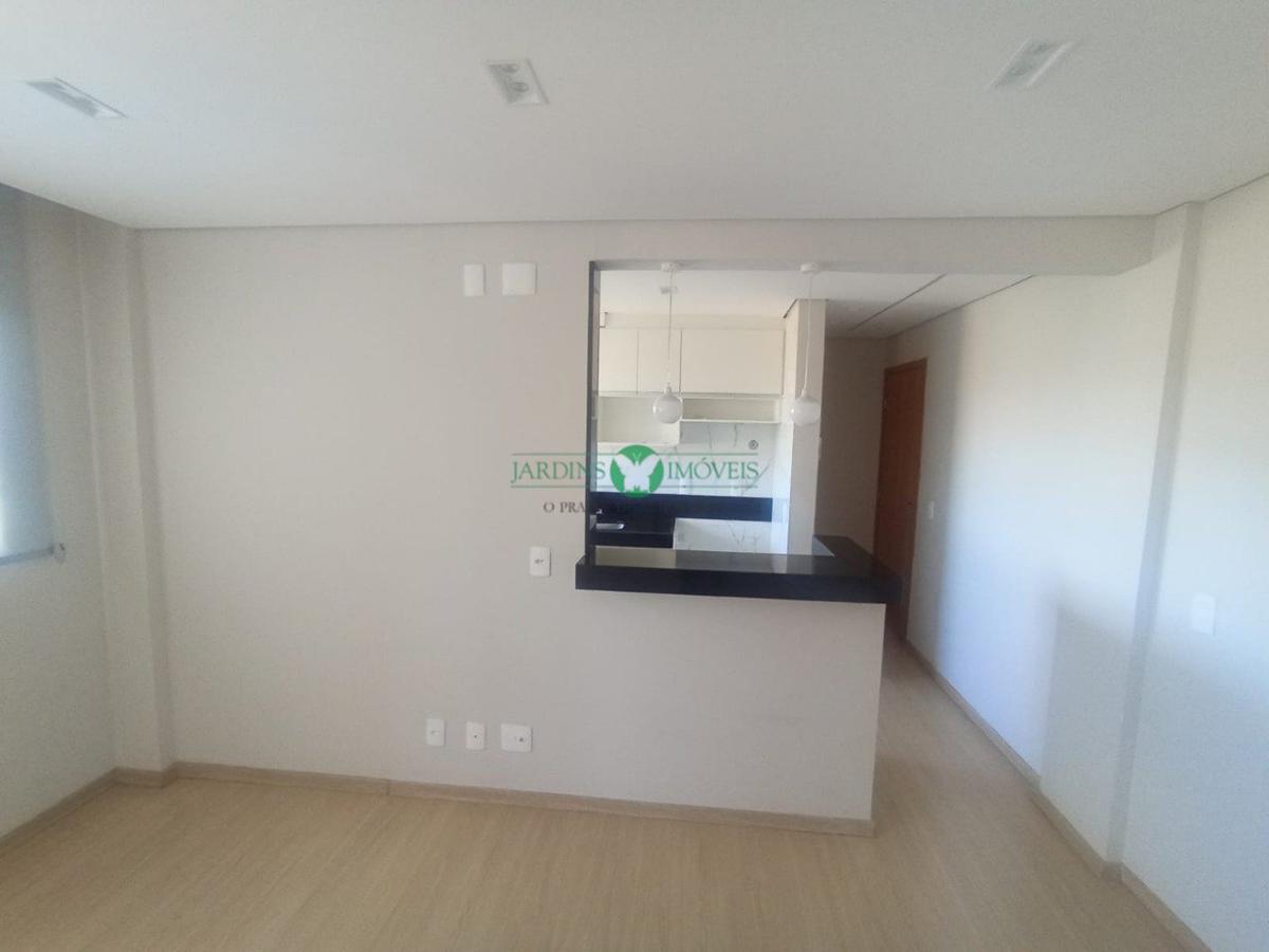 Apartamento, Santa Cruz, 2 Quartos, 1 Vaga
