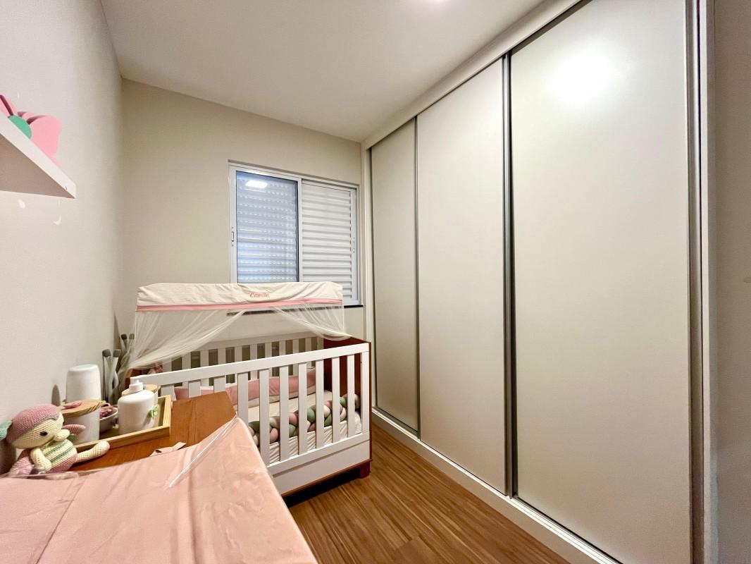 Apartamento, Serrano, 3 Quartos, 2 Vagas, 1 Suíte