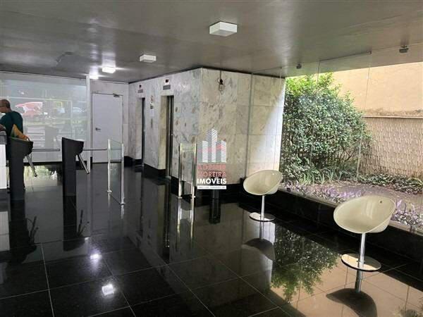 Sala, Funcionários