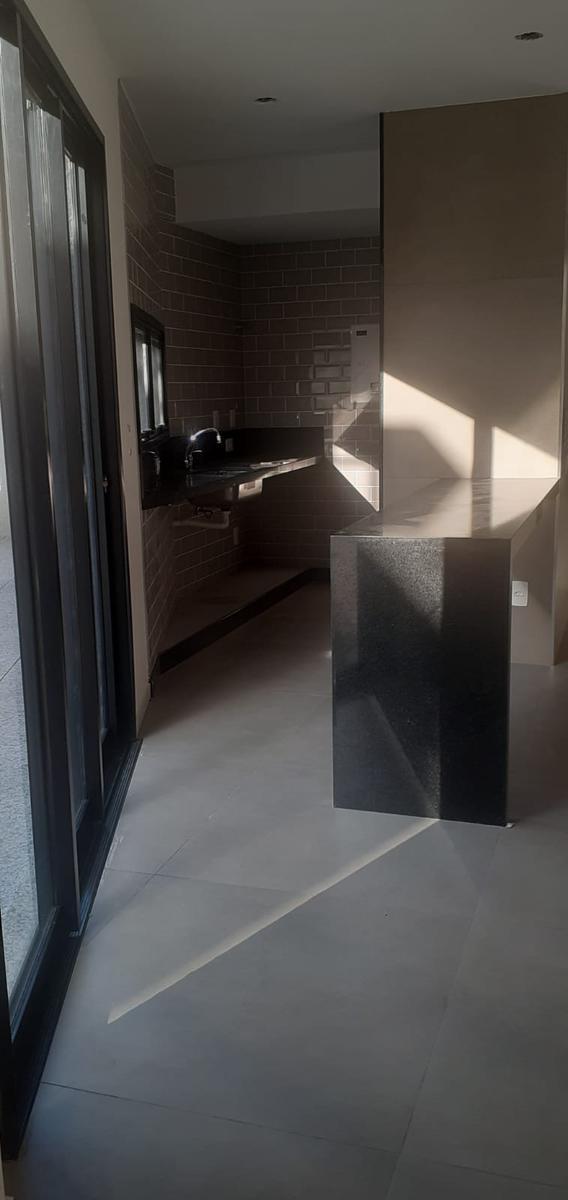 Apartamento, São Pedro, 2 Quartos, 2 Vagas, 1 Suíte