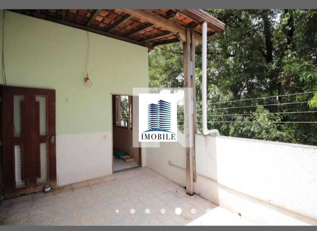 Casa, Floramar, 4 Quartos, 2 Vagas, 1 Suíte