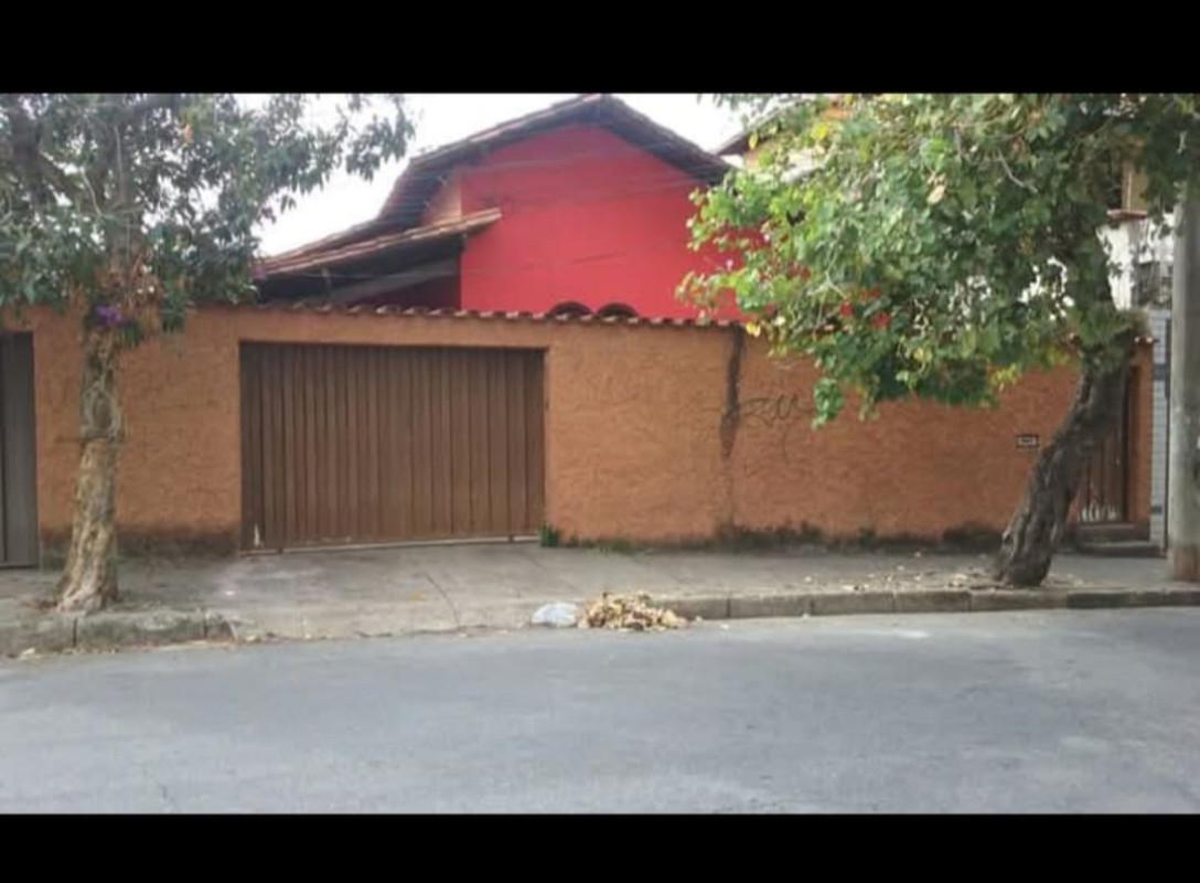 Casa, Santa Cruz, 3 Quartos, 3 Vagas, 1 Suíte