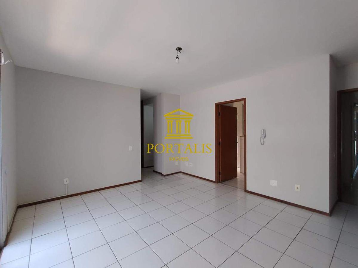 Apartamento, Sagrada Família, 3 Quartos, 2 Vagas, 1 Suíte