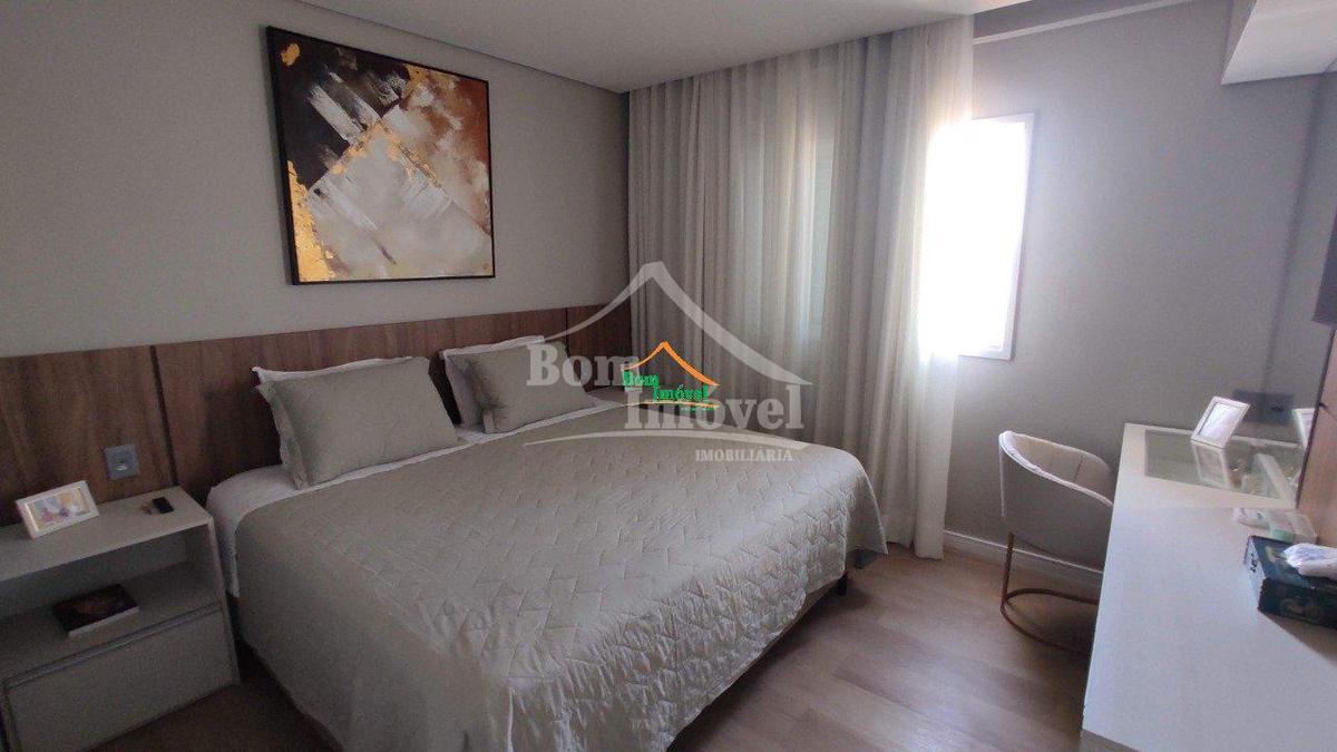 Apartamento, Centro, 4 Quartos, 3 Vagas, 4 Suítes