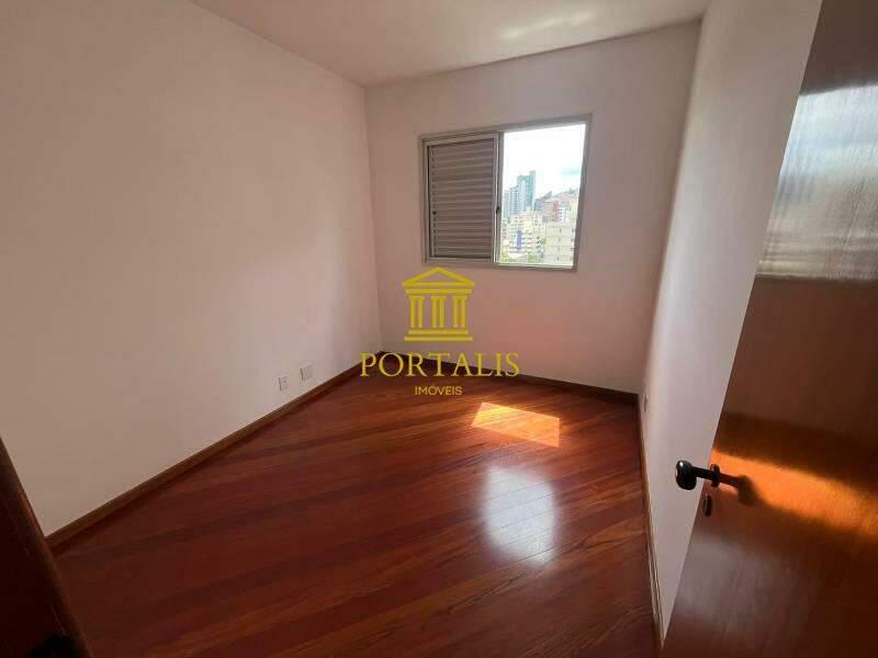 Apartamento, Funcionários, 3 Quartos, 2 Vagas, 1 Suíte
