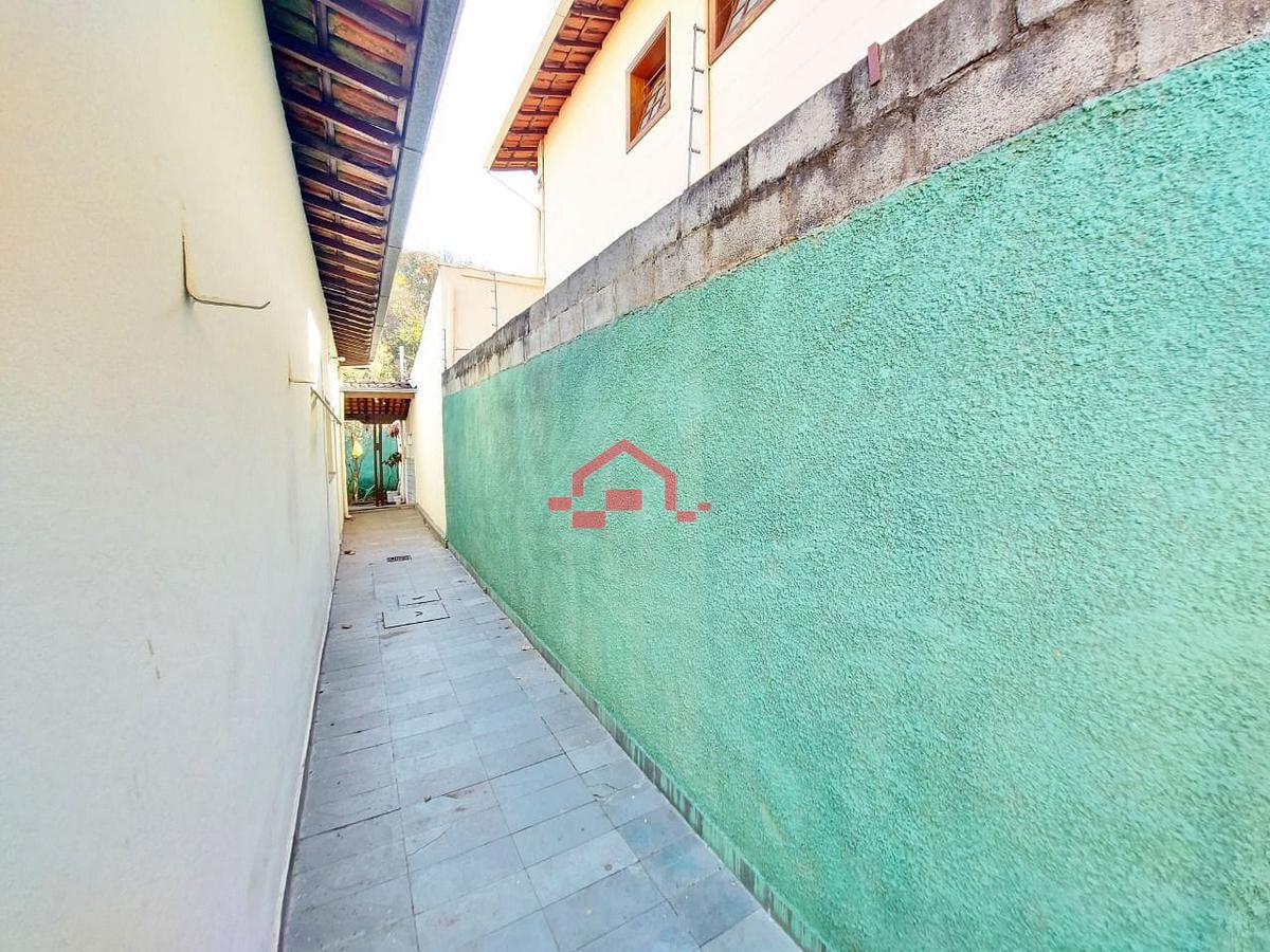 Casa, Padre Eustáquio, 2 Quartos, 3 Vagas, 1 Suíte