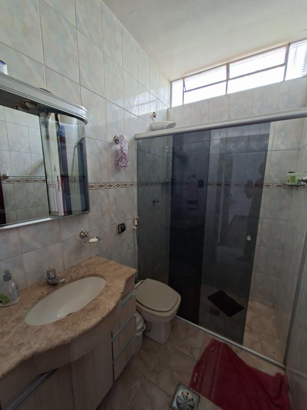 Casa, Santa Rosa, 5 Quartos, 3 Vagas, 1 Suíte
