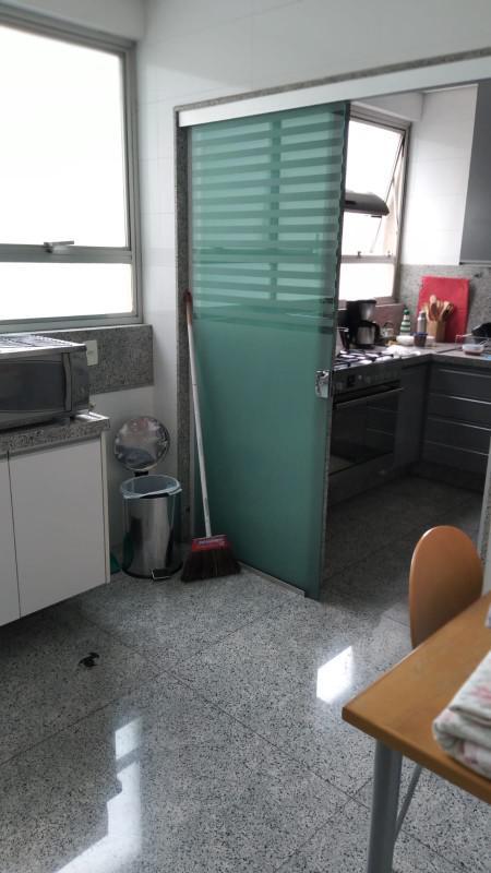 Cobertura, Savassi, 4 Quartos, 3 Vagas, 1 Suíte