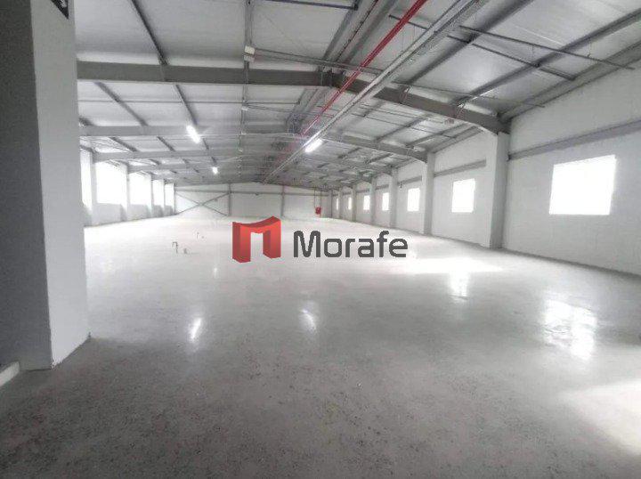 Galpão, Estoril, 0 Quarto, 26 Vagas