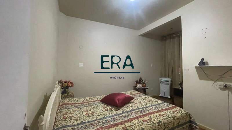 Apartamento, Centro, 4 Quartos, 0 Vaga, 1 Suíte