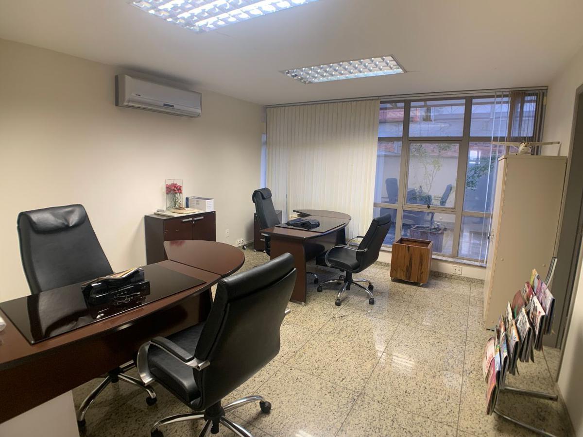 Andar, Funcionários, 0 Quarto, 2 Vagas