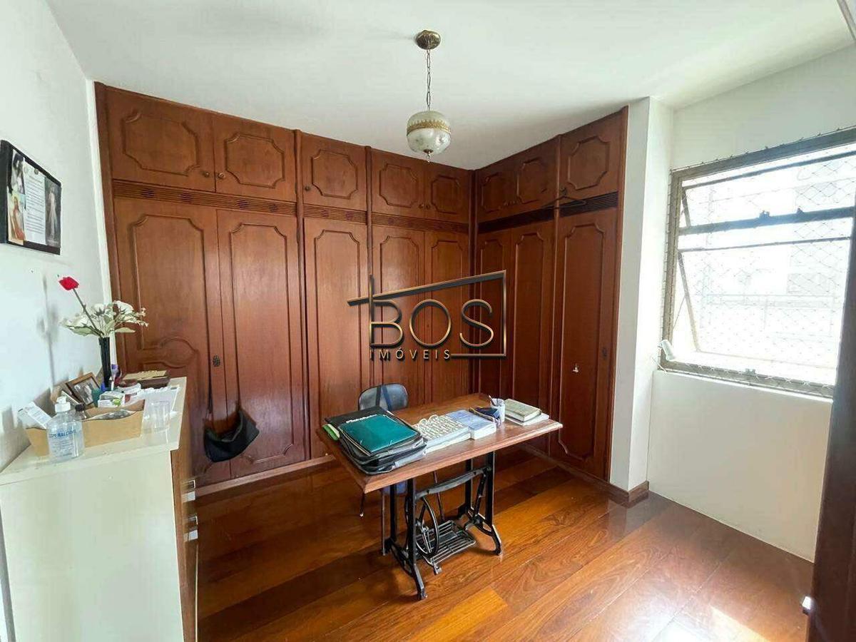 Apartamento, Funcionários, 4 Quartos, 3 Vagas, 2 Suítes
