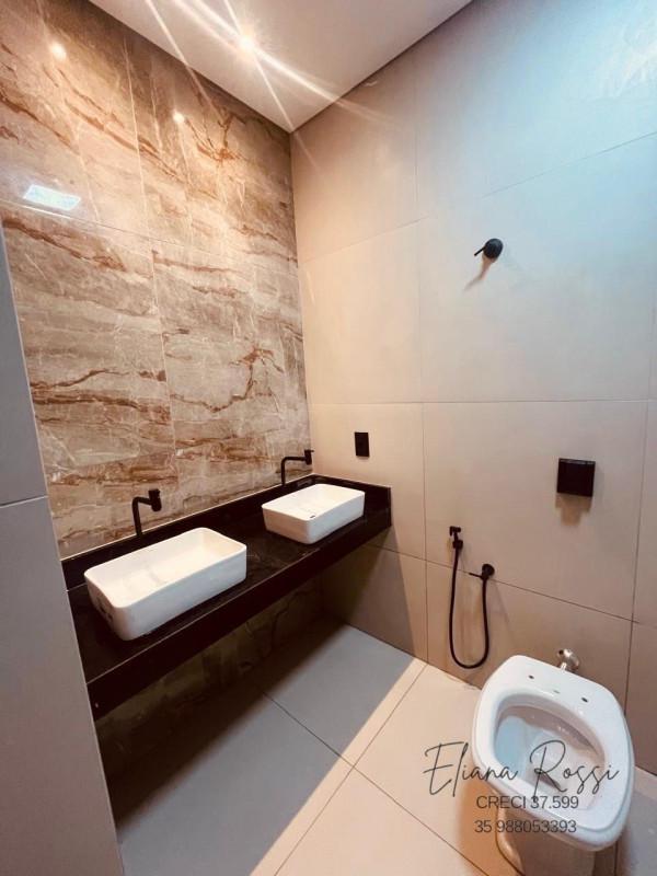 Casa, Campos Elíseos, 3 Quartos, 2 Vagas, 1 Suíte